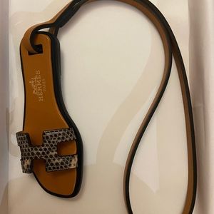 Hermes Oran Hunter Lizard Charm